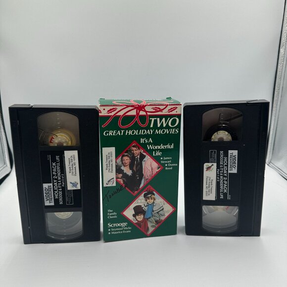 Two Great Holiday Movies VHS Its A Wonderful Life & Scrooge - Picture 3 of 3